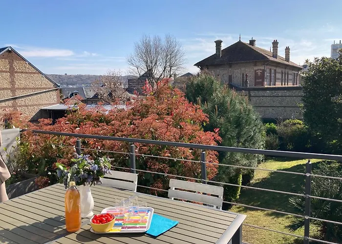 Maison Avec Grand Jardin Et Terrasse Dans Quartier De La Bénédictine * Fécamp