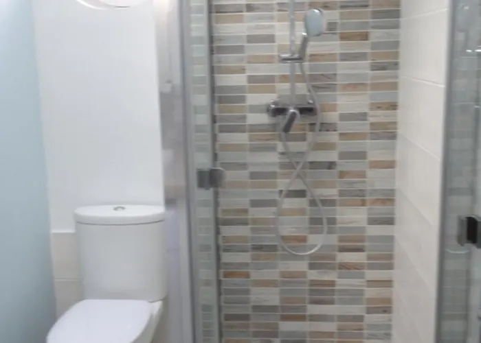 Casa vacanze Maison Avec Grand Jardin Et Terrasse Dans Quartier De La Bénédictine *