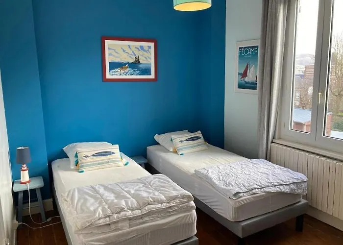 Maison Avec Grand Jardin Et Terrasse Dans Quartier De La Bénédictine